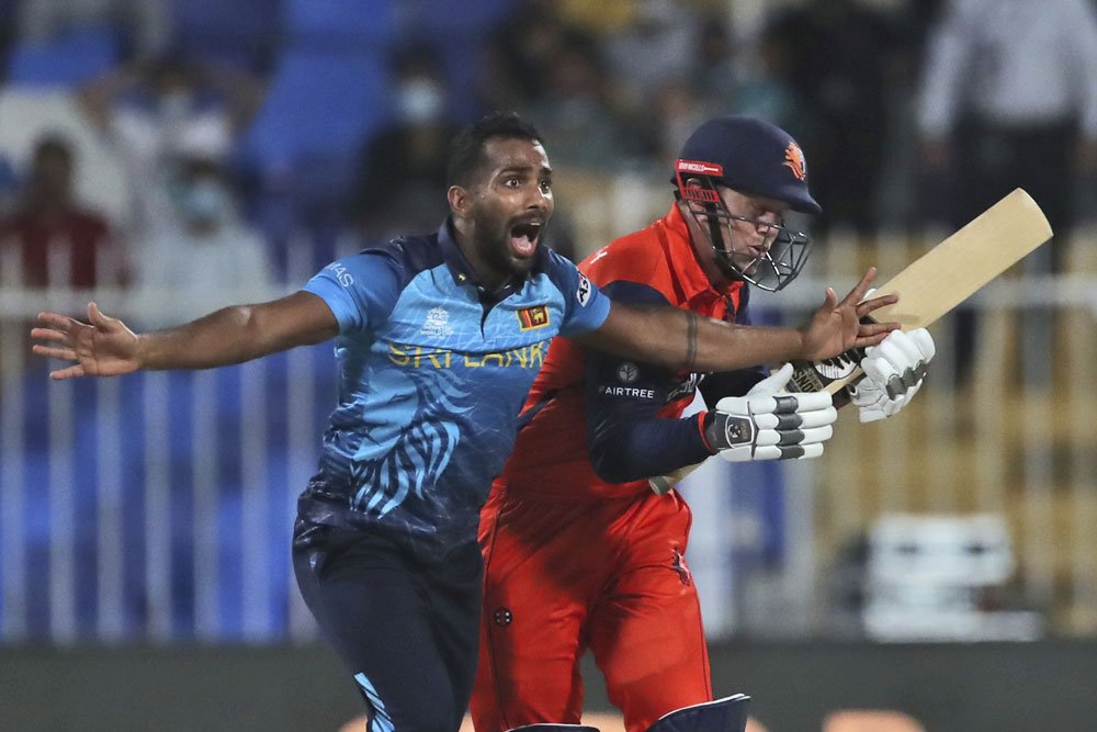 Sri Lanka's Bowlers Shine in ODI World Cup Qualifier Final,